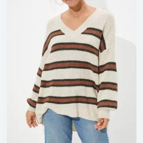 American Eagle Dreamspun Knit Soft Oversized Sweater Size Medium - Picture 1 of 9